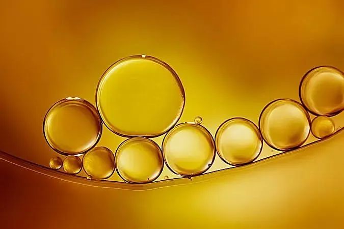 拒絕“干”尬，秋季保濕大作戰！